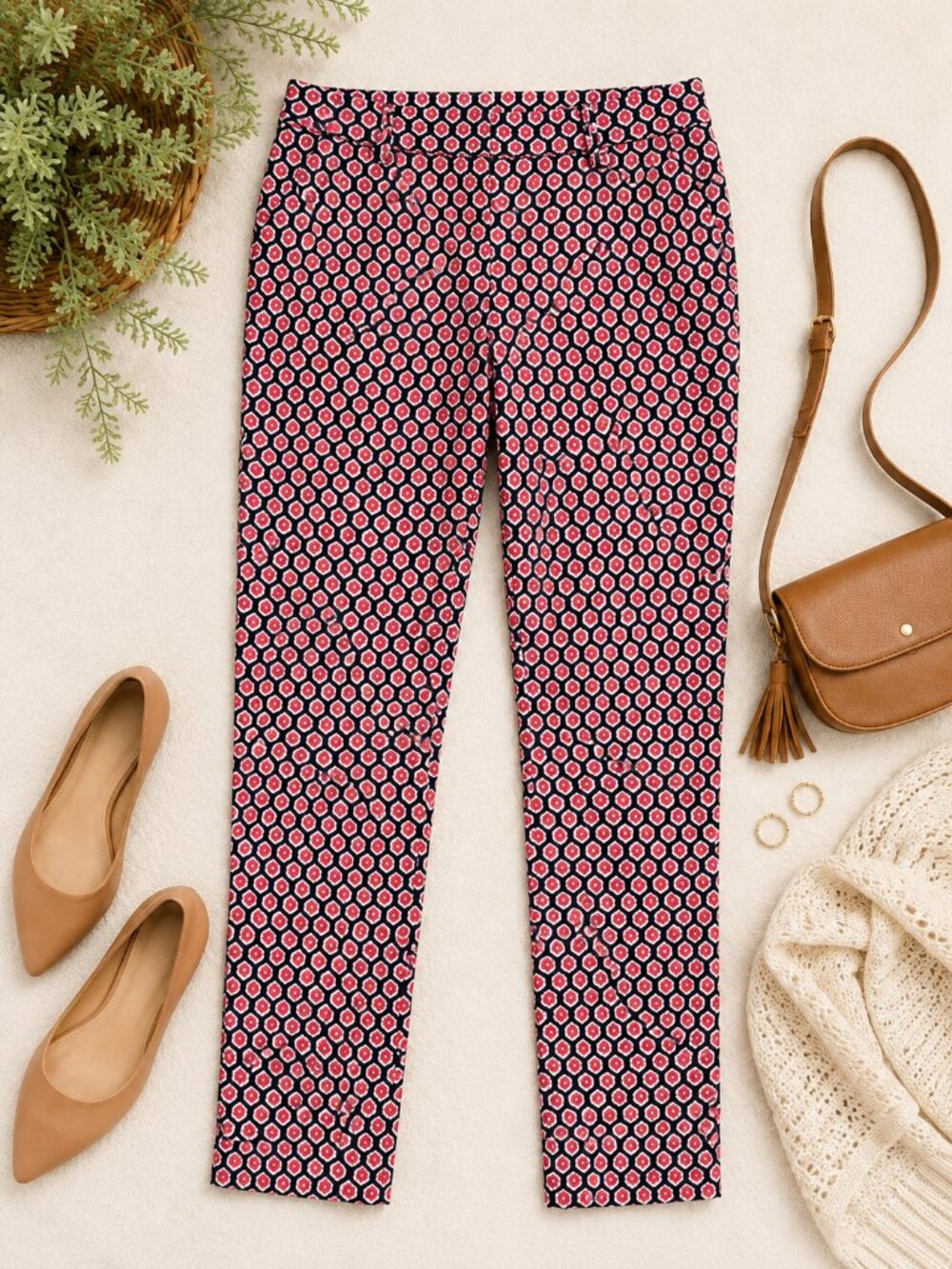 LOFT Pink Geometric Ankle Pants Size 6